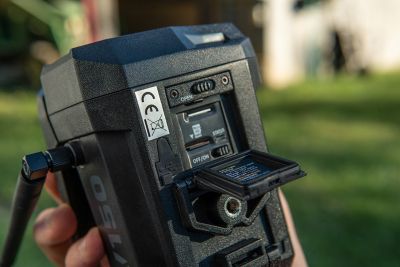 Image showing 7 th Vosker V150 Solar-Powered LTE Cellular Outdoor Security Camera