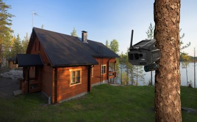 Image showing 8 th Vosker V150 Solar-Powered LTE Cellular Outdoor Security Camera, Verizon