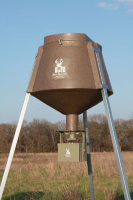 Image showing  350 lb. 12V Auto Game Feeder