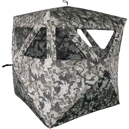 Muddy floor awning 3 people 250 Ground Blinds