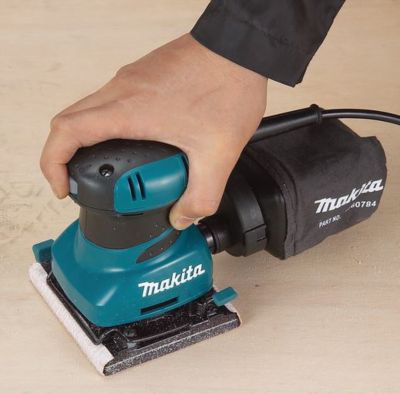 Image showing 7 th Makita 1/4 Sheet Finishing Sander with Tool Case