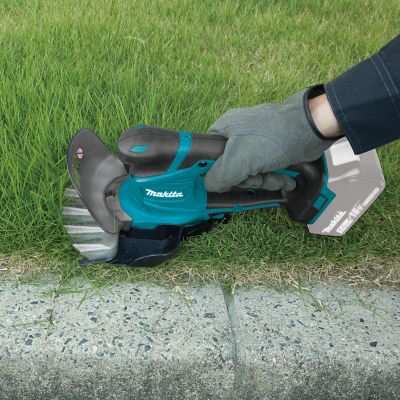 Image showing  18V LXT Lithium-Ion Cordless Grass Shear