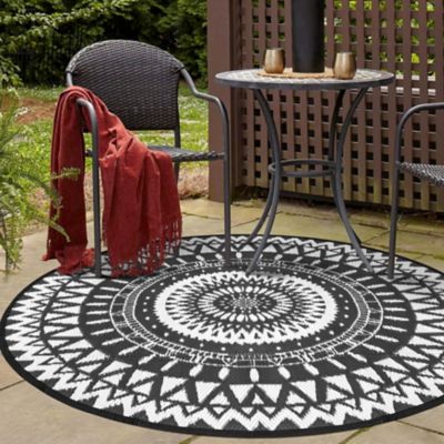 Nuu Garden Outdoor Foldable Reversible Round Rug, 5 ft.,black & white