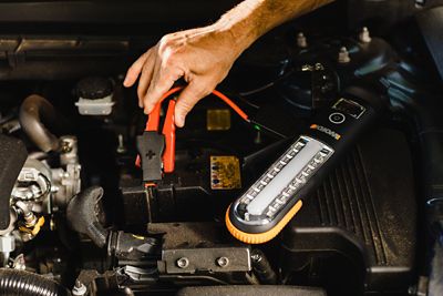 Image showing 7 th WORX 500A Peak Multi-Function Portable Car Jump Starter with LED Lights for Gasoline Engines to 4 L and Diesel Engines to 3 L