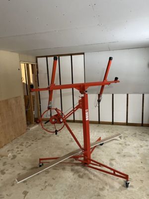 Image showing  150 lb. Capacity Drywall Hoist