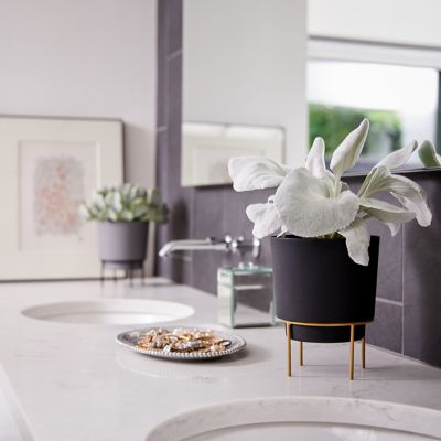 Image showing  9 gal. Plastic Hopson Planter with Metal Stand, 14 in.