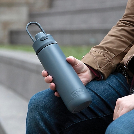 Thermos 18 oz. Vacuum-Insulated Stainless Steel Hydration Bottle at Tractor  Supply Co.