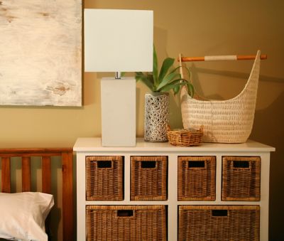 Elegant Designs 21 in. H Modern Leather Table Lamp with Fabric Shade, White Leather