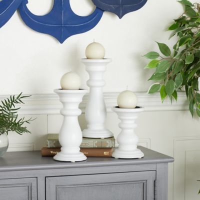Harper & Willow White Mango Wood Turned Style Pillar Candle Holder Set of 3 10