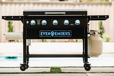 Image showing 9 th Even Embers 5-Burner Propane Gas Pre-Seasoned Griddle with Lid, 40 in., Black