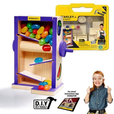 Stanley Candy Maze Kit, 23 pc.
