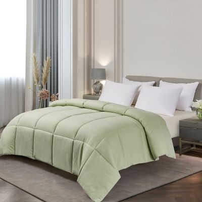 Image showing  All-Season Microfiber Color Down Alternative Comforter