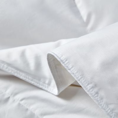 Image showing 3 th Beautyrest All-Season Sateen Cotton European Down Comforter