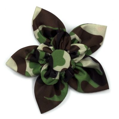 Worthy Dog Camo Flower Adjustable Pet Collar Accessory