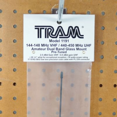 Image showing 8 th Tram Dual-Band Pre-Tuned Amateur Glass-Mount Antenna, 144 MHz/440 MHz, Black