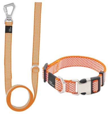 Image showing  Escapade Outdoor Series 2-in-1 Convertible Dog Leash and Collar