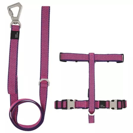 Pet Life Escapade Outdoor Series 2-in-1 Convertible Dog Leash and Harness Dog Basic Leashes