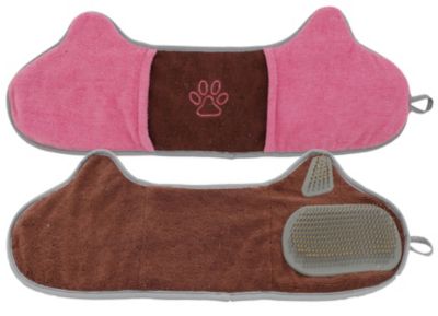 Pet Life Bryer 2-in-1 Hand-Inserted Microfiber Pet Grooming Towel and Brush, Pink, GR51PB
