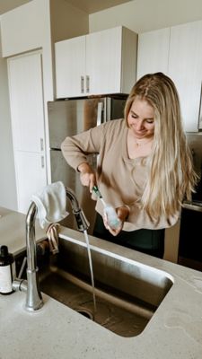 Image showing  13.25 in. Stiff Bottle Brush