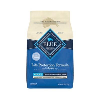 Blue Buffalo Life Protection Formula Adult Dry Dog Food, Made with Natural Ingredients, Chicken & Brown Rice Recipe