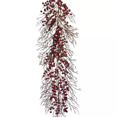 Fraser Hill Farm 9 feet Decorative garland with red fruits Artificial Christmas Garlands