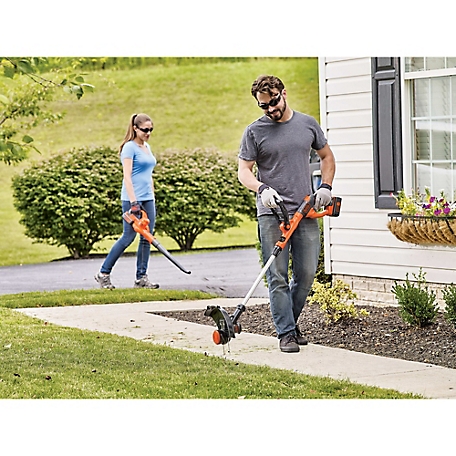 40V MAX* 13 in. 2in1 Cordless String Trimmer/Edger with POWERCOMMAND™ Kit |  BLACK+DECKER