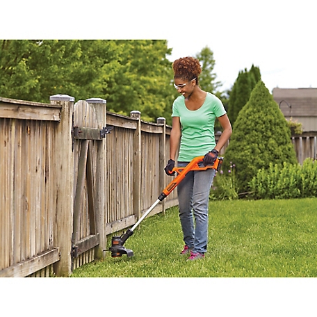 Black & Decker LST522 12 in. Cordless 20V MAX Lithium-Ion 2-Speed String  Trimmer/Edger at Tractor Supply Co.
