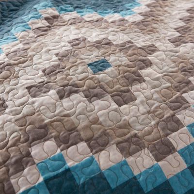 Image showing  Desert Point Quilt Set