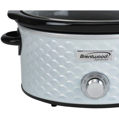 Image showing  4.5 qt. Scallop-Pattern Slow Cooker, White