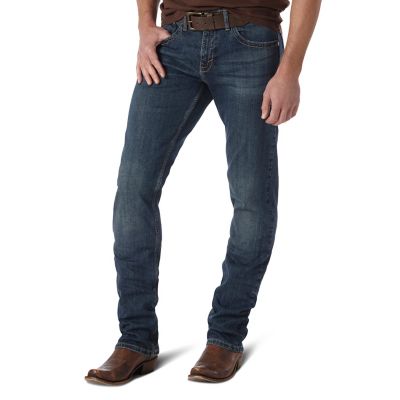 Wrangler Men's Slim Fit Low-Rise 20X No. 44 Straight Leg Jeans at ...