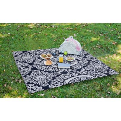 Image showing 9 th Nuu Garden Polypropylene Indoor/Outdoor Tribal Inspired Floral Area Rug, 5.3 x 7.3ft.