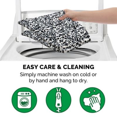 Image showing 6 th FurHaven ThermaNAP Faux Fur Self-Warming Pet Bed Mat