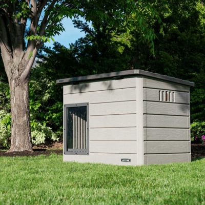Image showing 7 th Lifetime Deluxe Dog House, Large