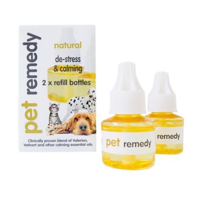 Pet Remedy Natural De-Stress and Calming Plug-In Diffuser Refills for Cats and Dogs, 40 mL, 2-Pack