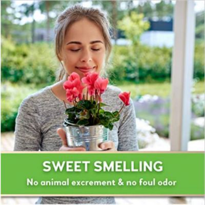 Image showing  32 oz. 500 sq. ft. Ready-to-Use Universal Plant Food