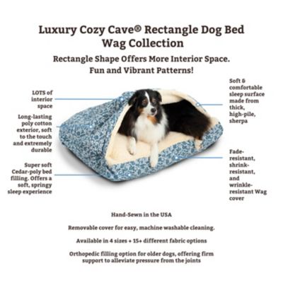 Image showing  Indoor/Outdoor Rectangle Cozy Pet Cave, Starpatch/Red Diamond