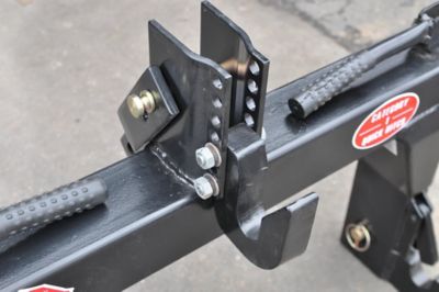 Image showing  Category 1 Quick Hitch with Adaptor with 1 Set of Bushing