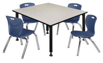 Product color Maple/Chrome/Navy Blue