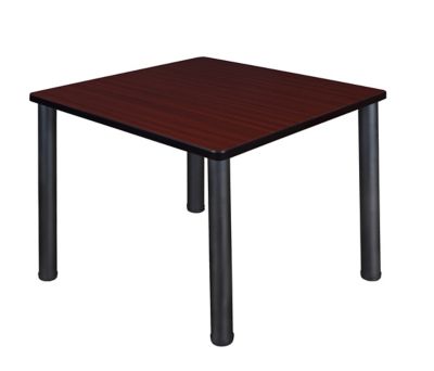 Product color Mahogany/Black