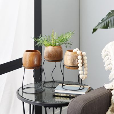 Harper & Willow Assorted Metal Handmade Planters with Wavy Removable Stand, Brown, 3-Pack