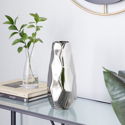 Harper & Willow Silver Aluminum Contemporary Vase