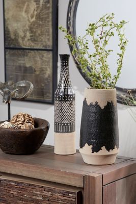 Harper & Willow Black Porcelain Contemporary Vase