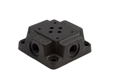Bailey Hydraulics 5,000 PSI Chief D03 Subplate, Side Ported, 3/8 NPT Ports, Series or Parallel