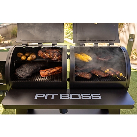 Pit Boss Cast-Iron Grill and Griddle Press with Soft-Touch Handle at  Tractor Supply Co.