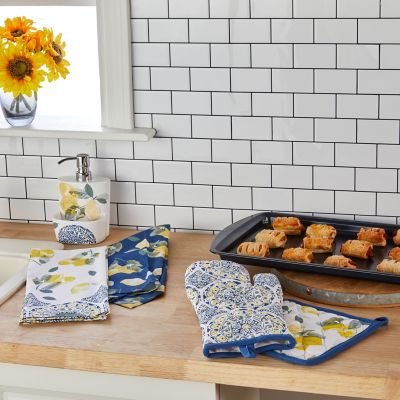 SKL Home Lemon Medallion Oven Mitt/Pot Holder Set, 2 pc. at Tractor ...