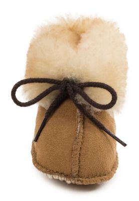 Minnetonka Unisex Infant Sheepskin Baby Booties