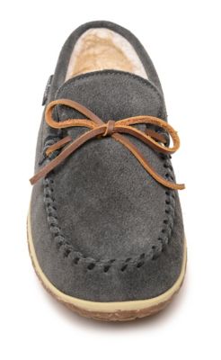 Minnetonka Men's Tomm Moccasin Slippers