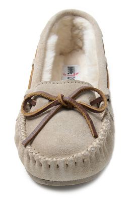 Minnetonka Women's Cally Moccasin Slippers