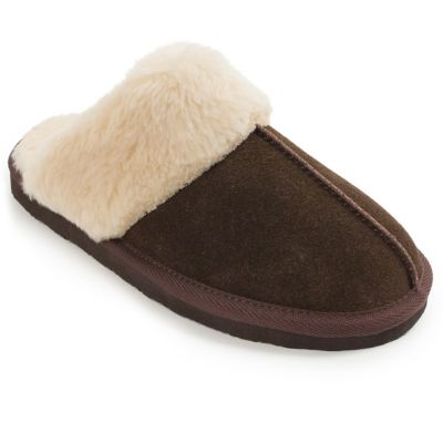 Minnetonka Chesney Scuff Slippers