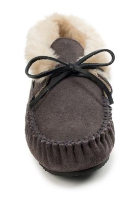 Minnetonka Women's Chrissy Moccasin Slippers